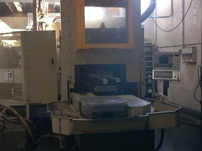 Centro di lavoro orizzontale CINCINNATI MILACRON T-10