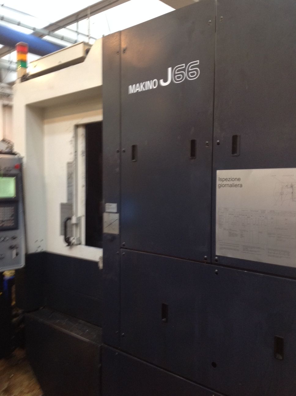 Centro di lavoro orizzontale MAKINO J66