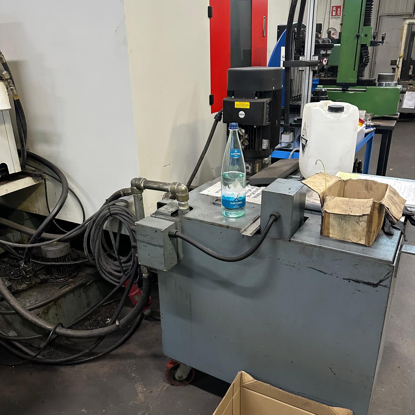 Centro di lavoro verticale AWEA BM-1600