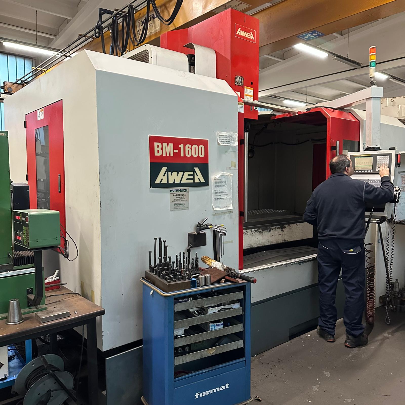 Centro di lavoro verticale AWEA BM-1600