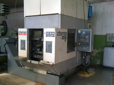 Centro di lavoro verticale CHIRON DZ 12 W