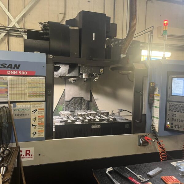 Centro di lavoro verticale DOOSAN DNM 500