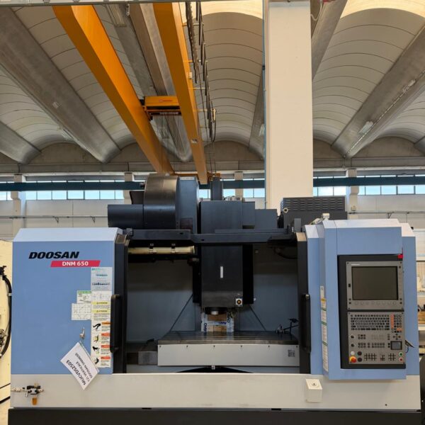 Centro di lavoro verticale DOOSAN DNM 650
