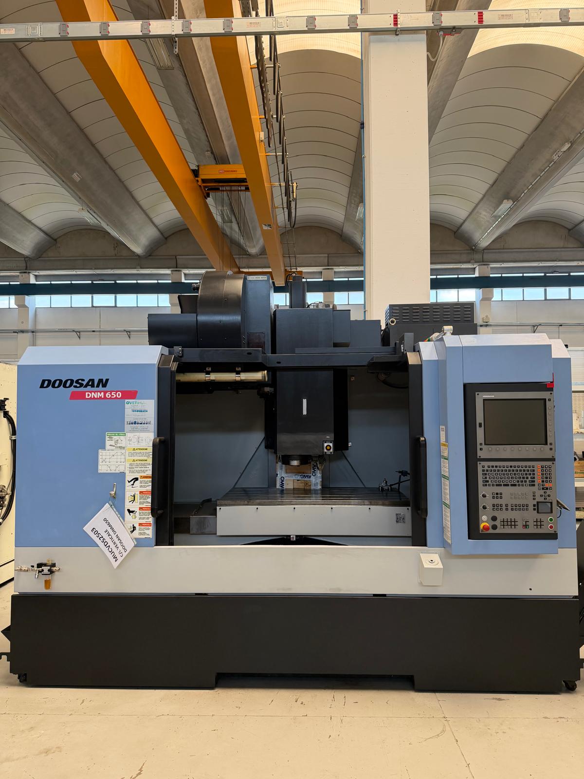 Centro di lavoro verticale DOOSAN DNM 650