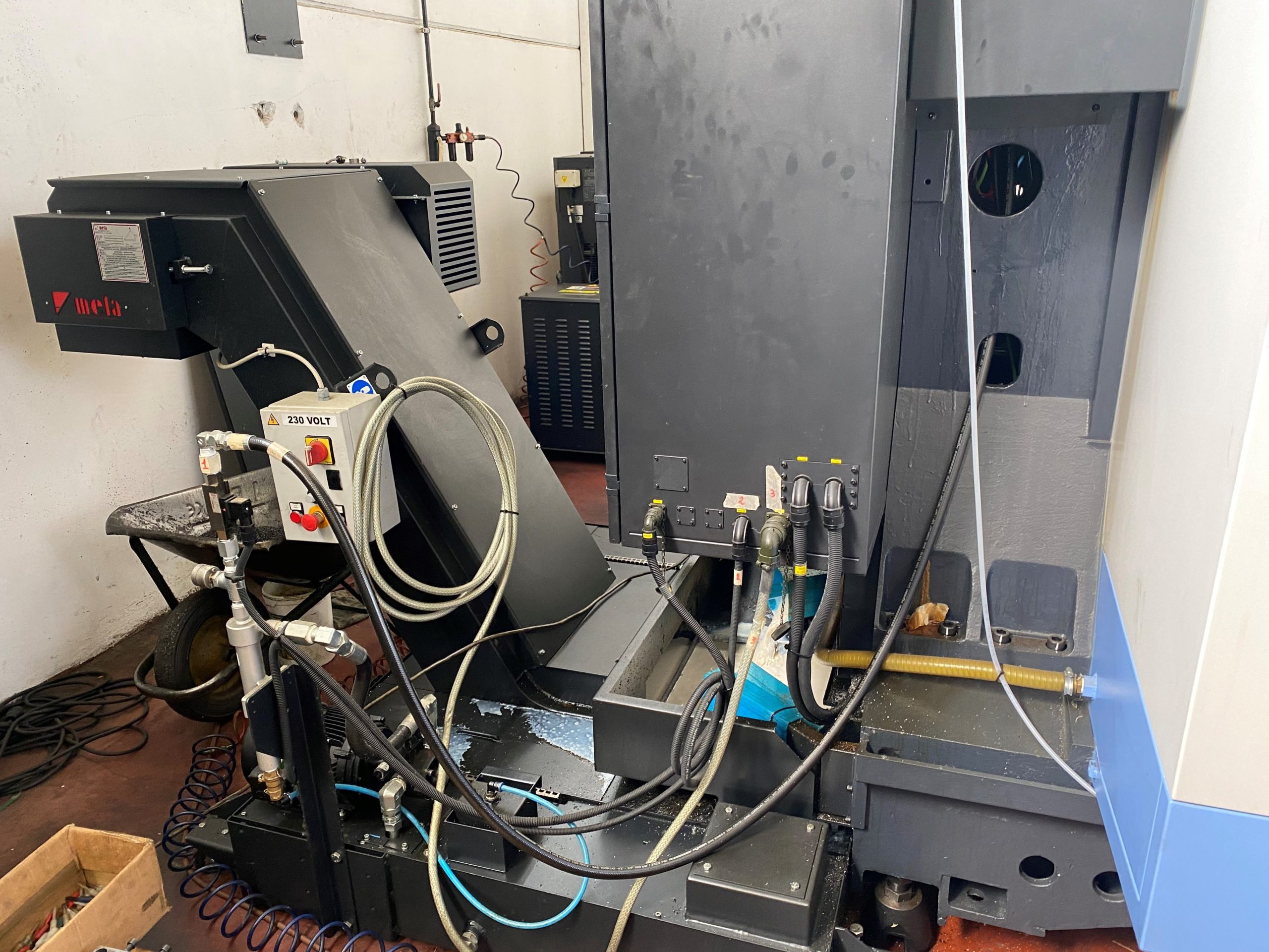 Centro di lavoro verticale DOOSAN T4000L