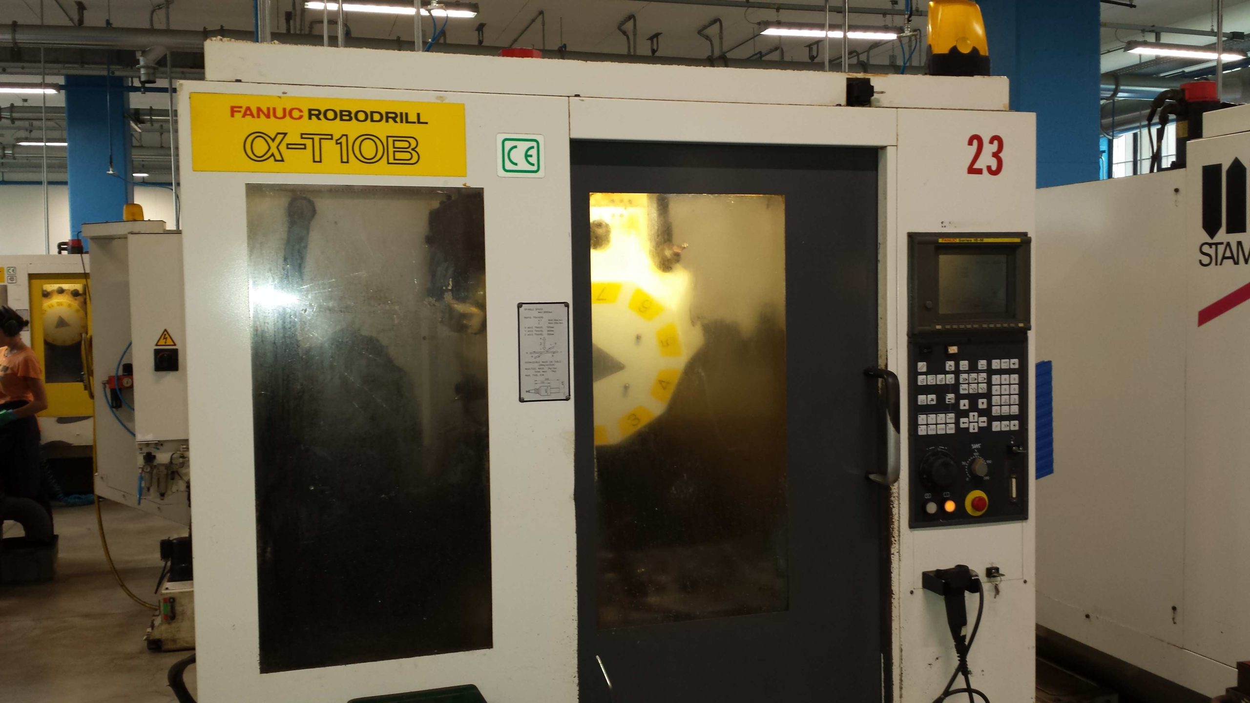 Centro di lavoro verticale FANUC-ROBODRILL alpha T10B