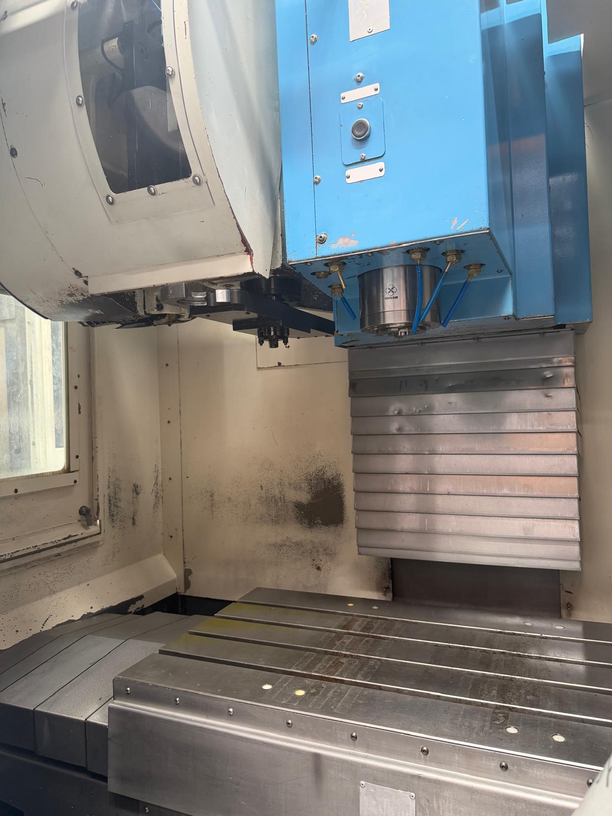 Centro di lavoro verticale JYOTI VMC 400V