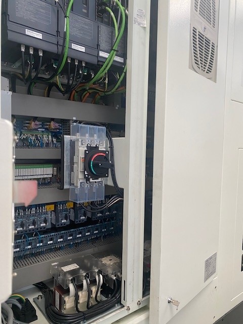Centro di lavoro verticale KITAMURA MYCENTER 3XT