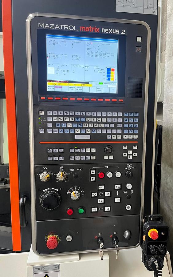 Centro di lavoro verticale MAZAK SMART 530C