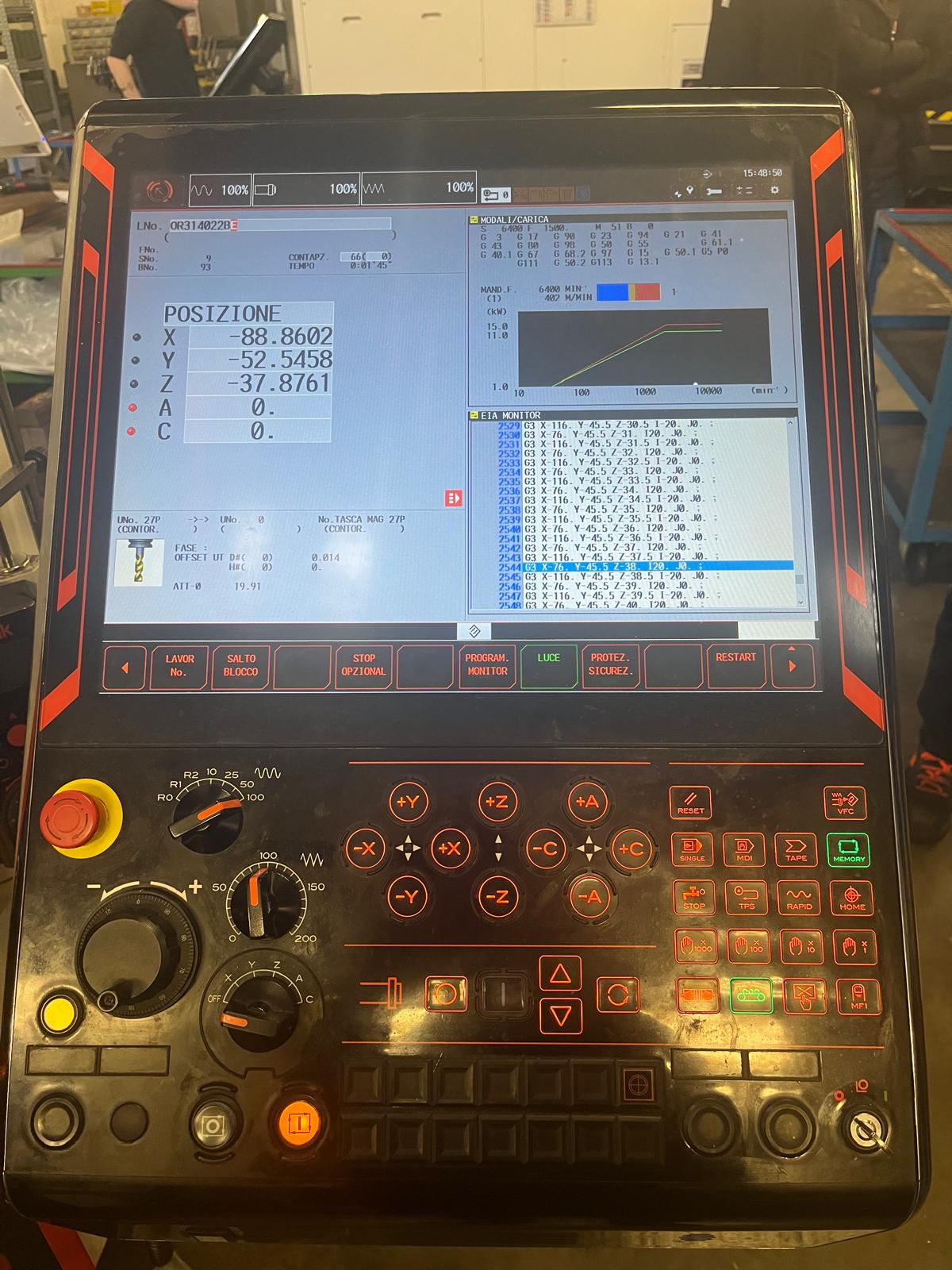 Centro di lavoro verticale MAZAK VARIAXIS J5000 5X