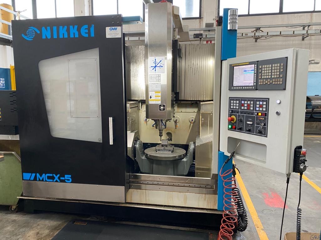 Centro di lavoro verticale NIKKEI MCX-5