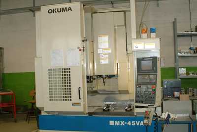Centro di lavoro verticale OKUMA MX45 VAE