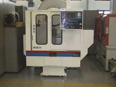 Centro di lavoro verticale TAKISAWA MACV1E