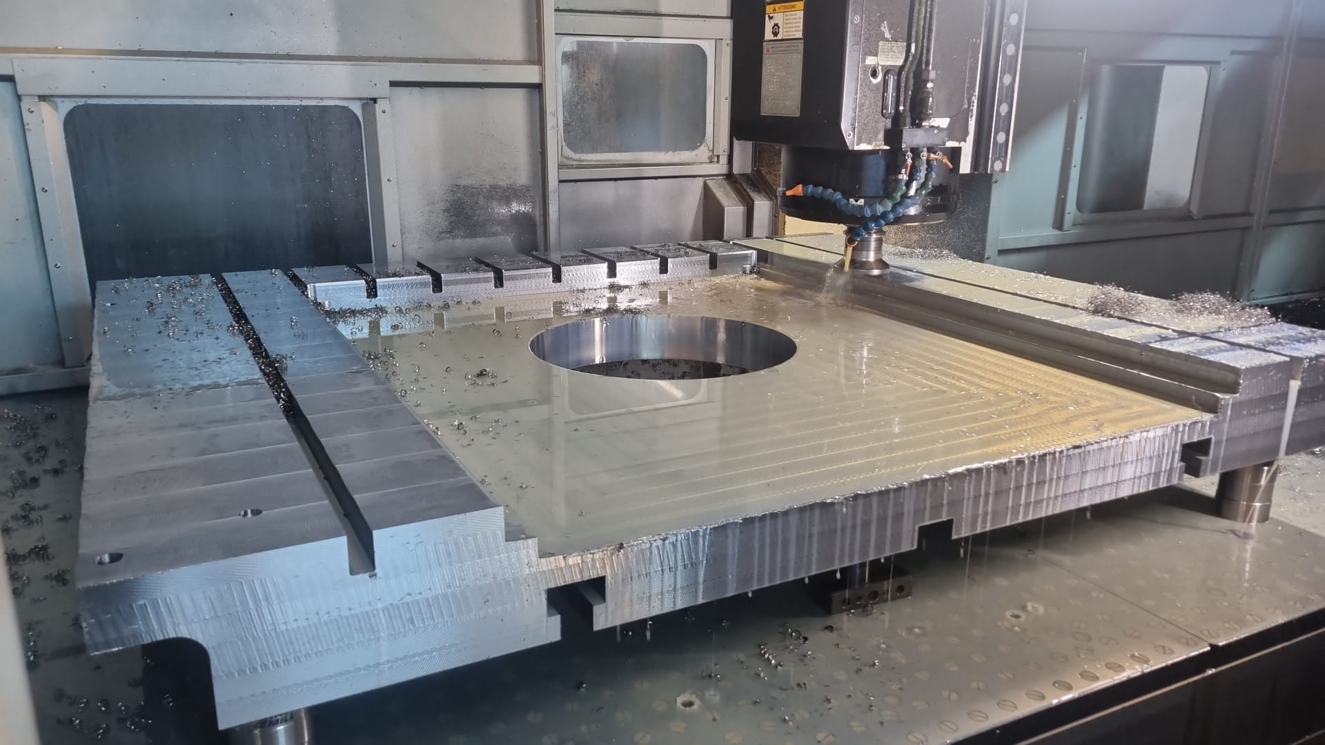 Centro di lavoro verticale WELE LB-321