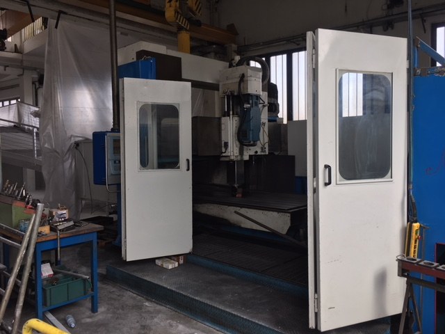 Fresatrice CASER FTR 220