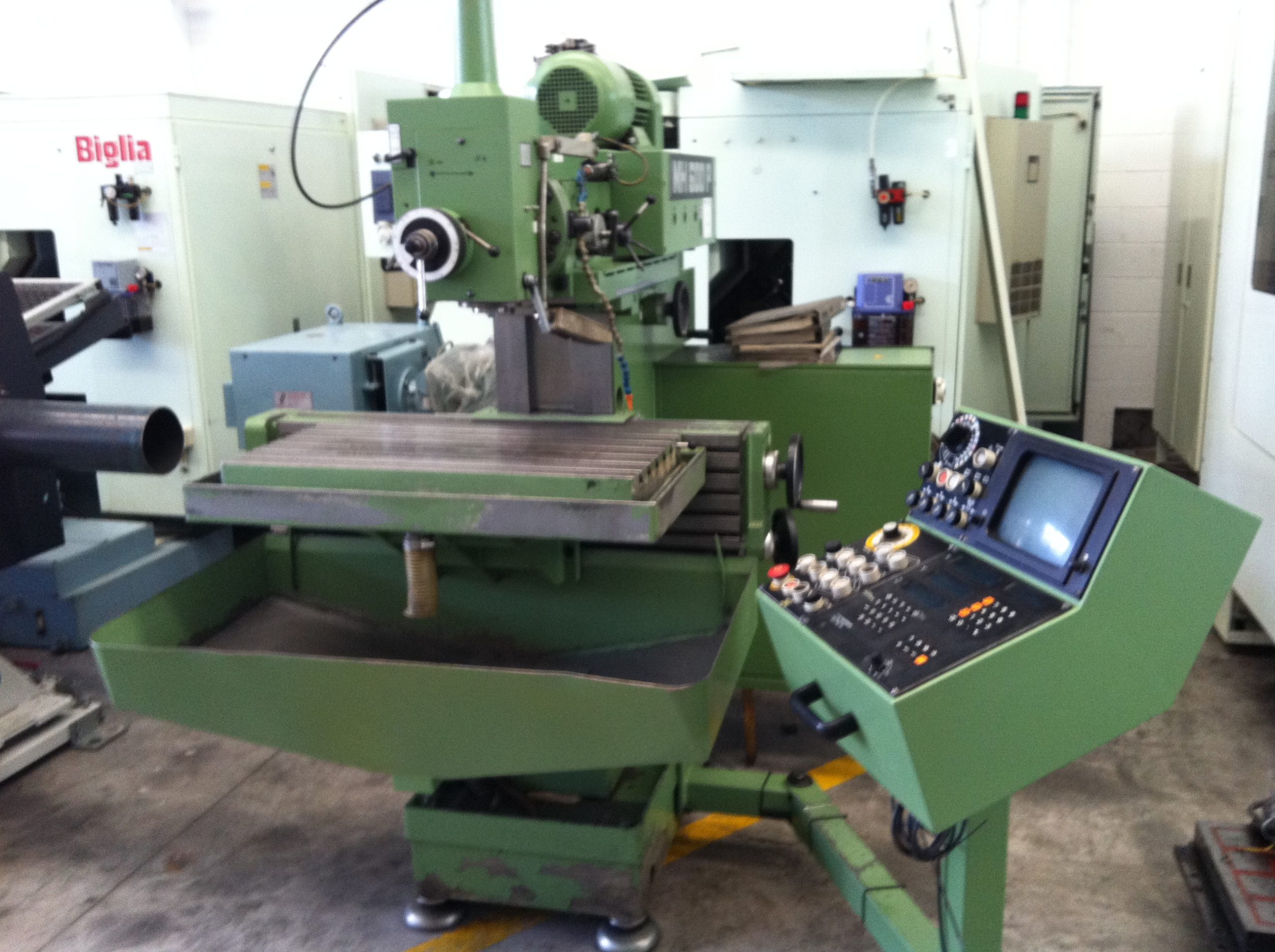 Fresatrice MAHO MH 600 P