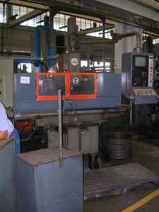 Fresatrice OERLIKON M10 V