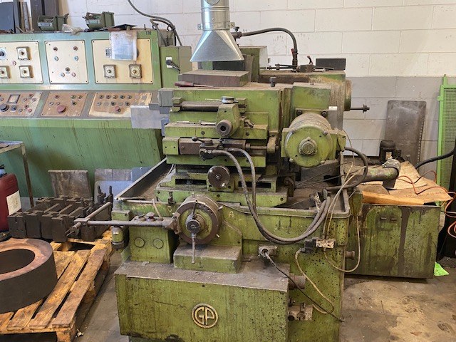 Rettifica senza centri GHIRINGHELLI —