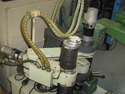 Robot HITACHI SCARA A4020