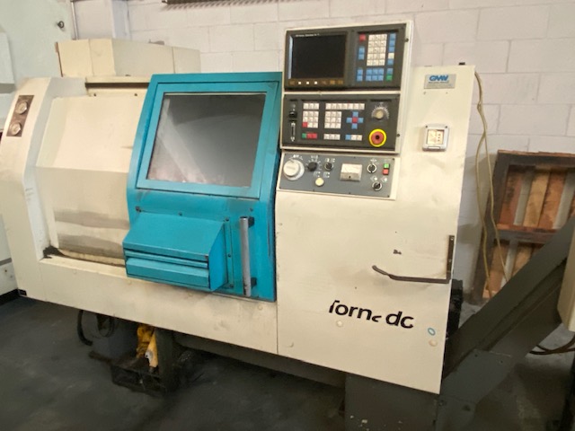 Tornio a controllo numerico COLCHESTER TORNADO 100B/1