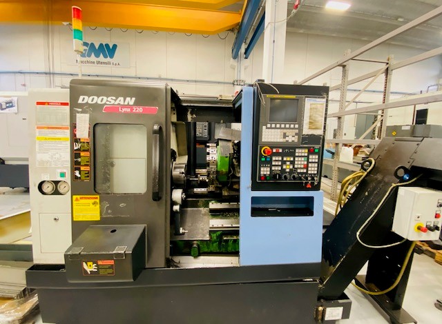 Tornio a controllo numerico DOOSAN LYNX 2200