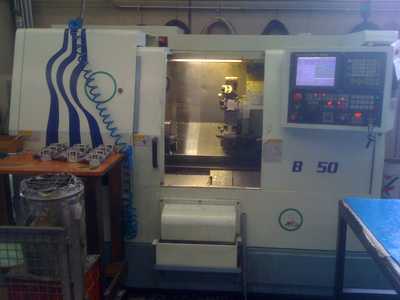 Tornio a controllo numerico FANUC B550