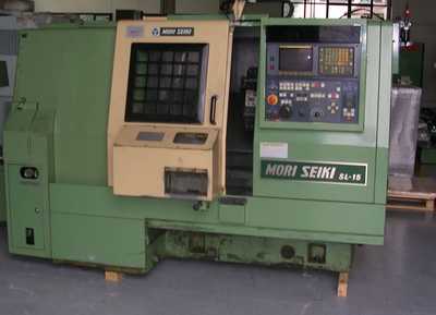 Tornio a controllo numerico MORI SEIKI SL 15