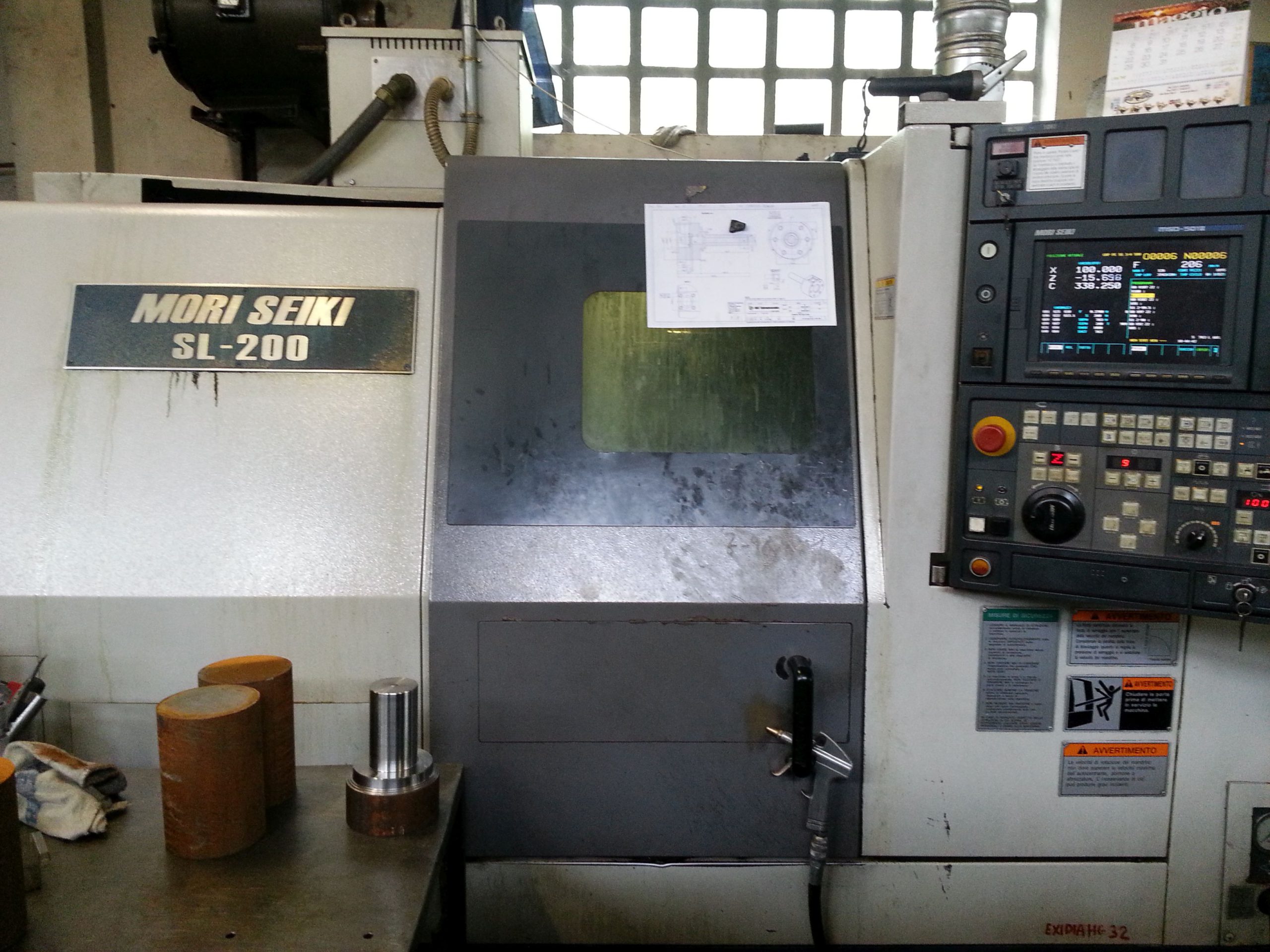 Tornio a controllo numerico MORI SEIKI SL200 MC