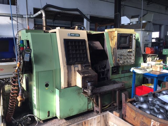 Tornio a controllo numerico MORI SEIKI ZL15S