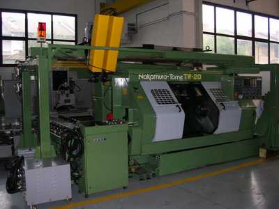 Tornio a controllo numerico NAKAMURA TW-20