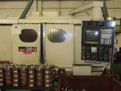 Tornio a controllo numerico OKUMA & HOWA 2SP-3