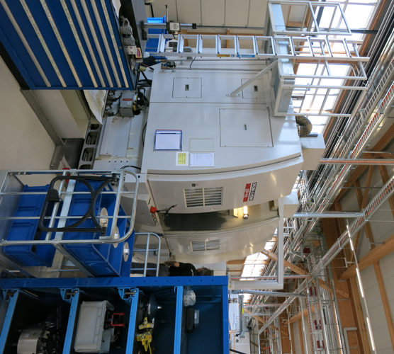 Tornio a controllo numerico OKUMA LB 25 II