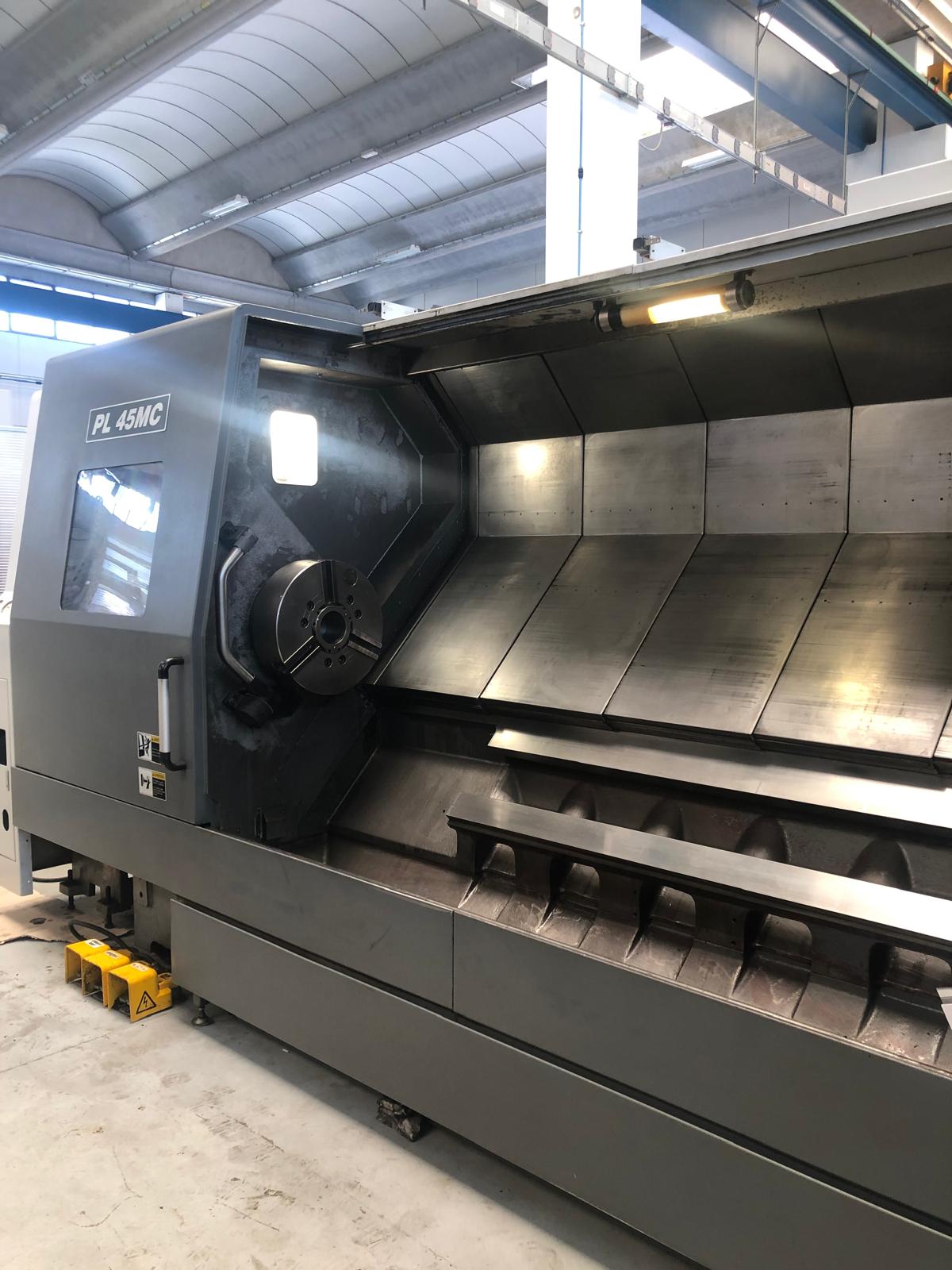 Tornio a controllo numerico SMEC PL45MC/2200