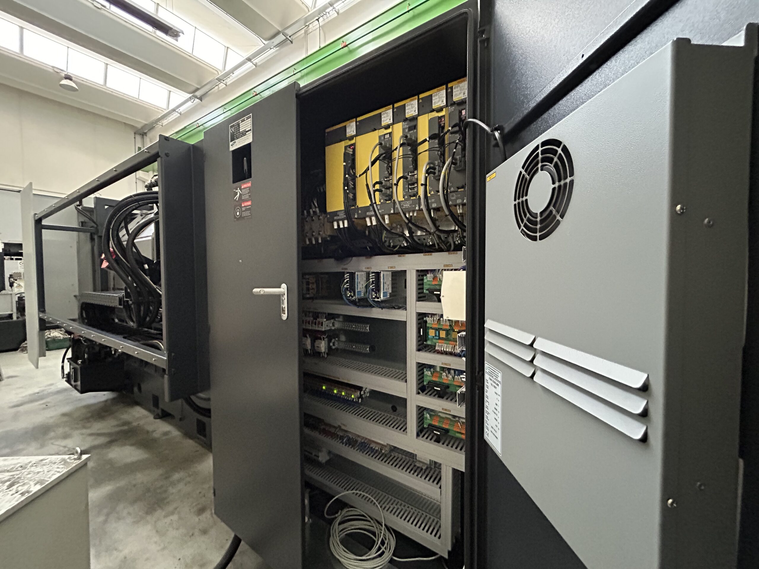 Tornio a controllo numerico SMEC SL3500ALY