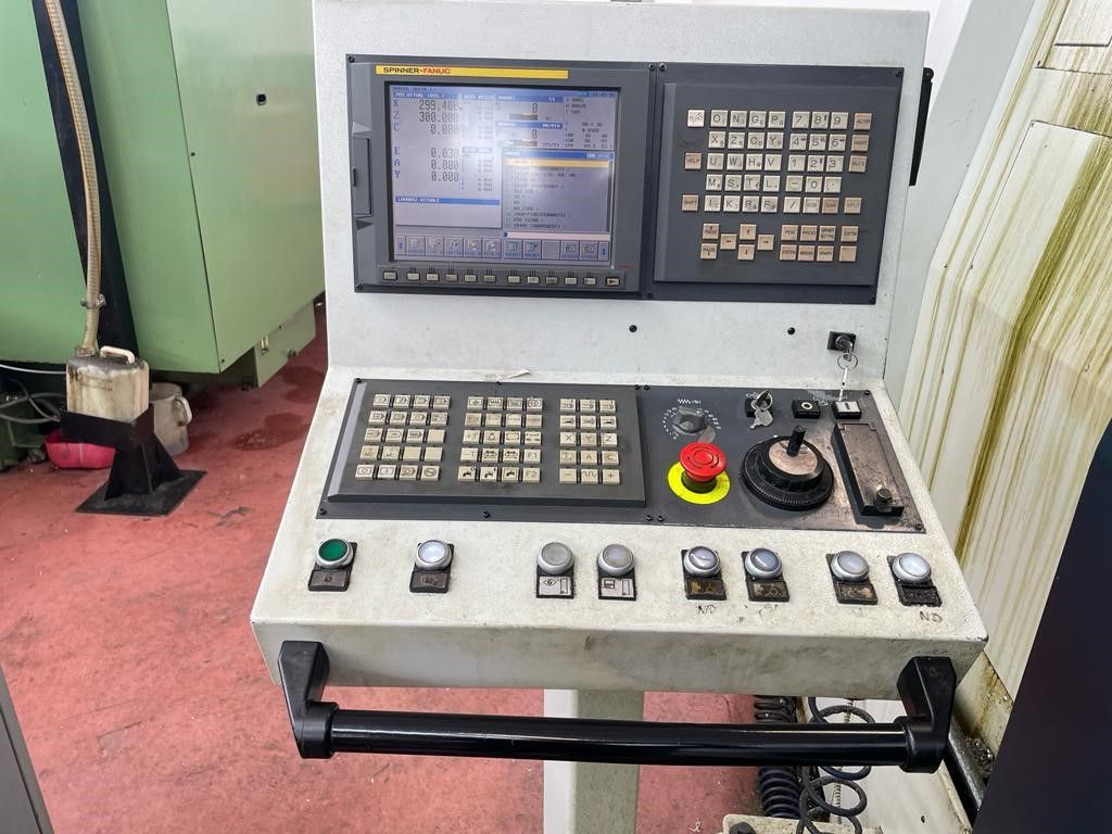 Tornio a controllo numerico SPINNER TC77 SMCY