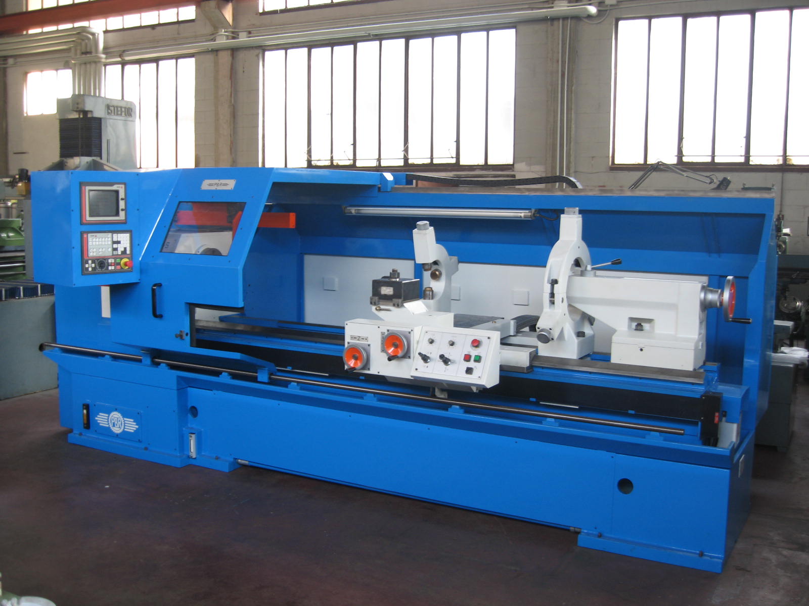 Tornio ad autoapprendimento PBR T 35-S CNC 350×2000