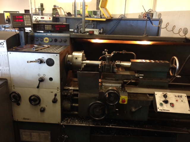 Tornio parallelo GRAZIANO SAG 210