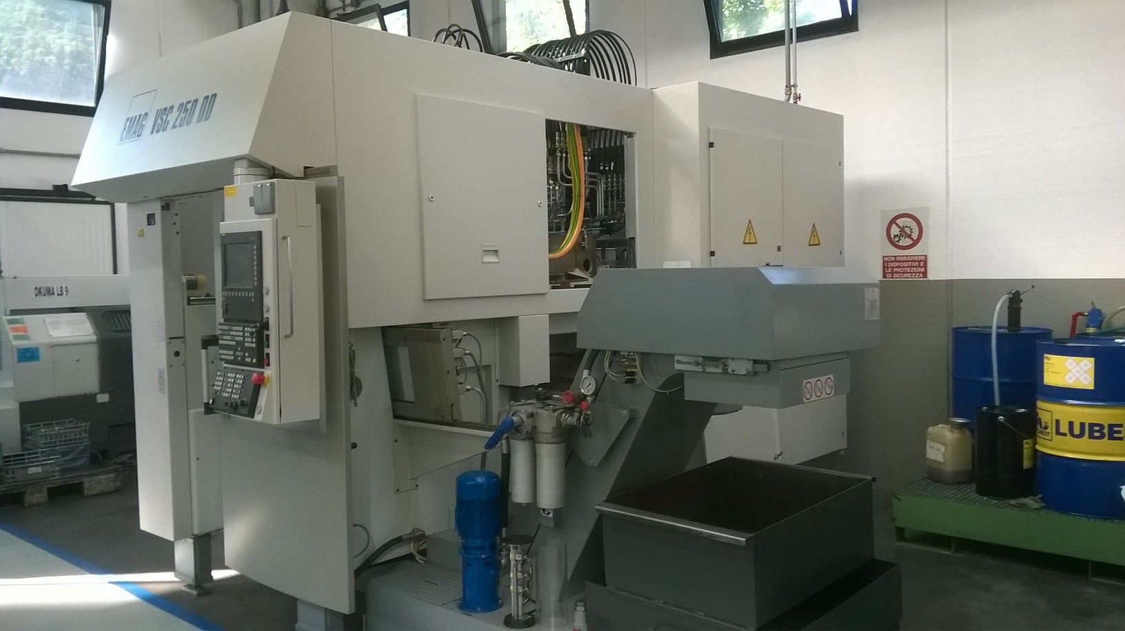 Tornio verticale EMAG VSC 250 DD