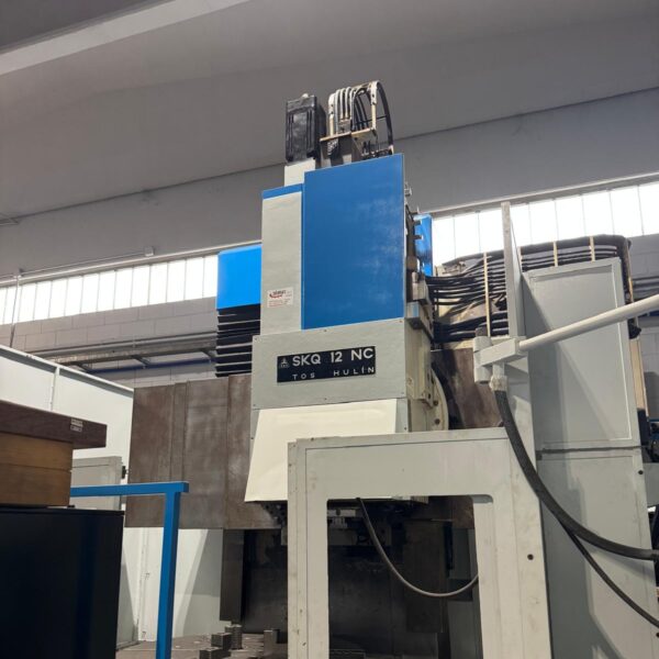 Tornio verticale TOS SKQ 12 NC